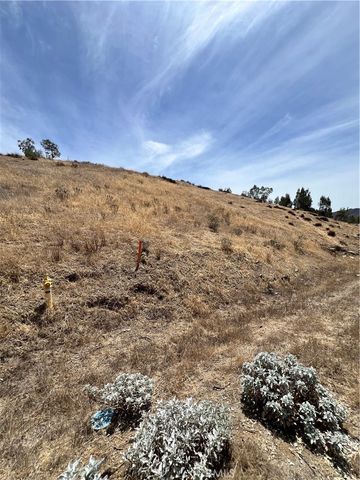 0 Cross Hill Drive, Canyon Lake, CA 92587