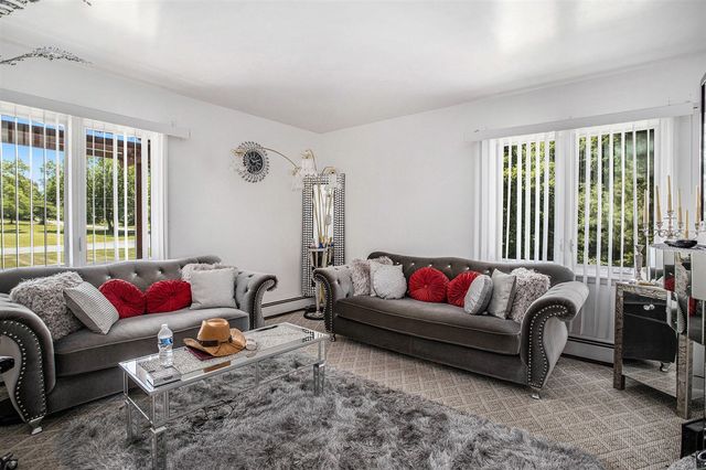 3706 Northview Drive, Kalamazoo, MI 49004