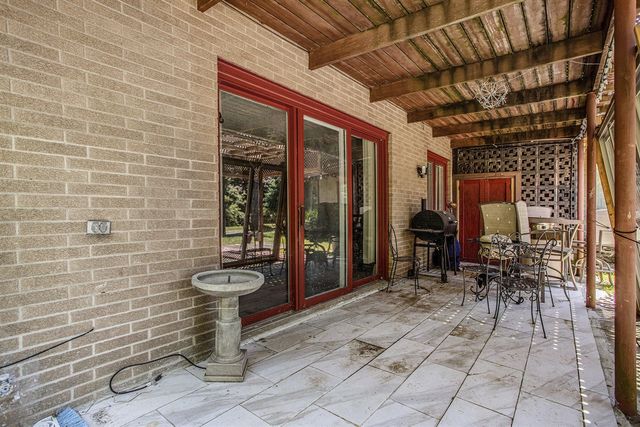 3706 Northview Drive, Kalamazoo, MI 49004