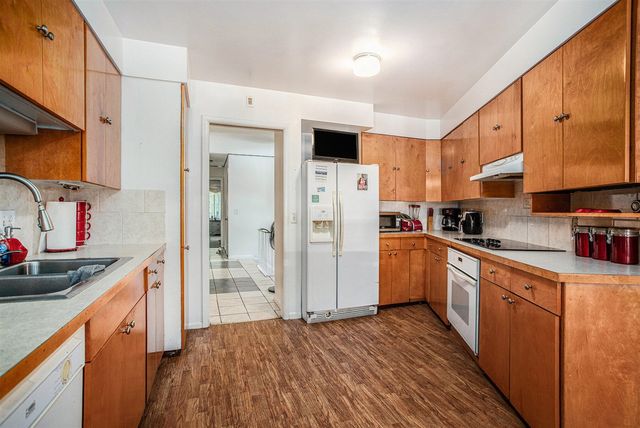 3706 Northview Drive, Kalamazoo, MI 49004