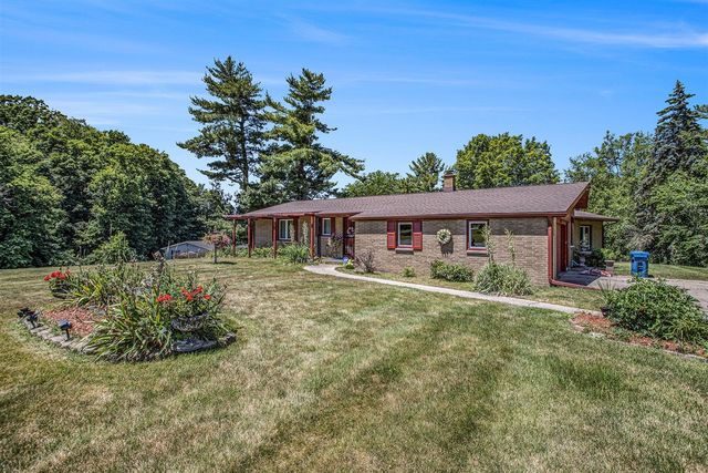 3706 Northview Drive, Kalamazoo, MI 49004