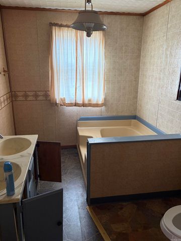 124 E Bethany Road, North Little Rock, AR 72117