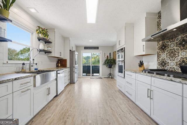 1002 Smithwyck Drive, Canton, GA 30115