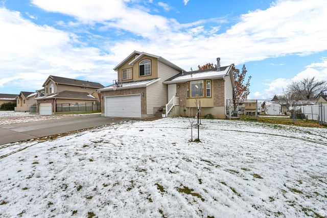 1681 W 350 N, West Point, UT 84015