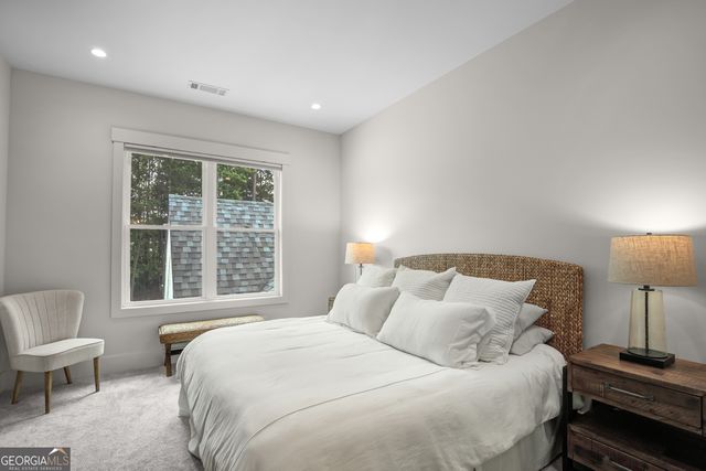 144 Forest Berry Court, Newnan, GA 30265