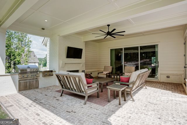 144 Forest Berry Court, Newnan, GA 30265