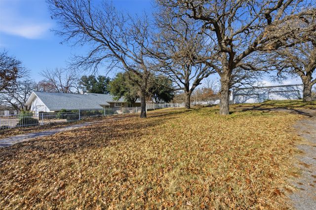 5300 Highway 2247, De Leon, TX 76444