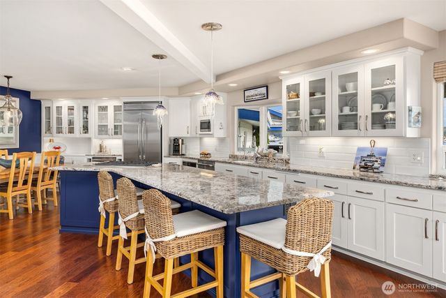 18211 Fjord Drive NE, Poulsbo, WA 98370