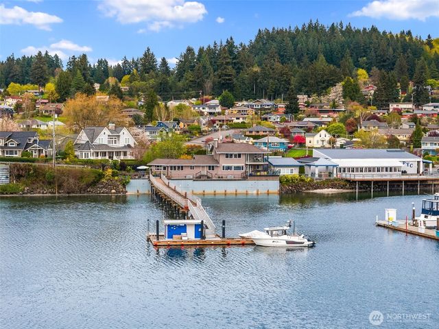 18211 Fjord Drive NE, Poulsbo, WA 98370