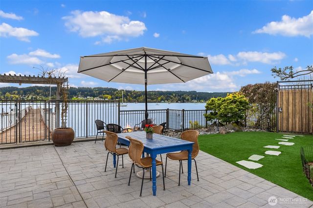 18211 Fjord Drive NE, Poulsbo, WA 98370