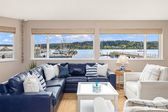 18211 Fjord Drive NE, Poulsbo, WA 98370