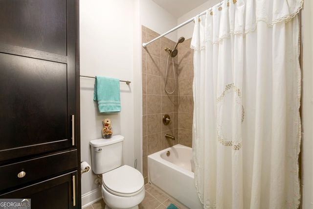 4041 Woodward Walk Lane, Suwanee, GA 30024