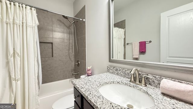 4041 Woodward Walk Lane, Suwanee, GA 30024