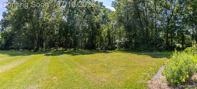 43995 Bemis Road, Sumpter, MI 48111