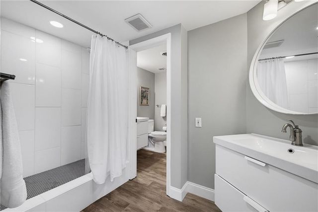 1 Biscayne Drive NW 802, Atlanta, GA 30309