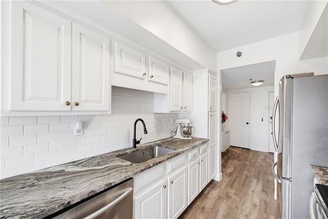 1 Biscayne Drive NW 802, Atlanta, GA 30309