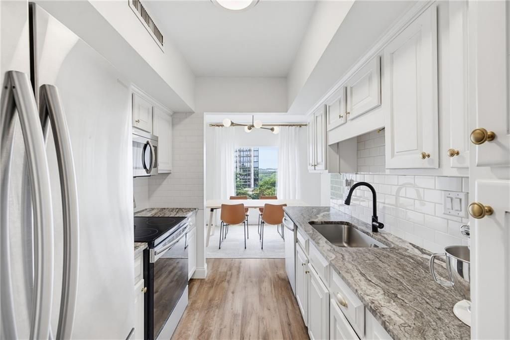 1 Biscayne Drive NW 802, Atlanta, GA 30309