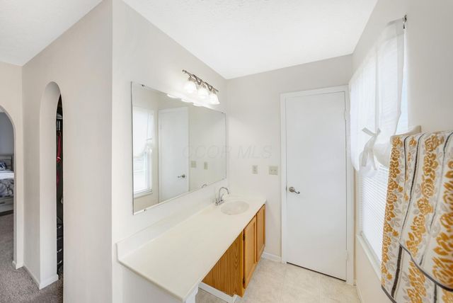 3783 Kersdale Place, Grove City, OH 43123