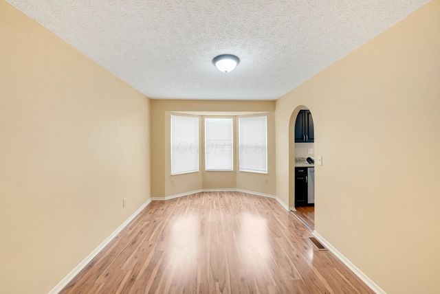 3783 Kersdale Place, Grove City, OH 43123