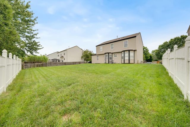 3783 Kersdale Place, Grove City, OH 43123