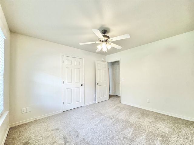 8 Boreland Lane, Bella Vista, AR 72715