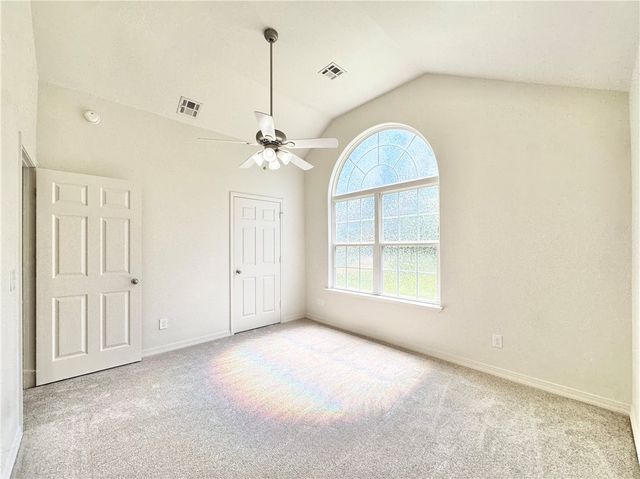 8 Boreland Lane, Bella Vista, AR 72715