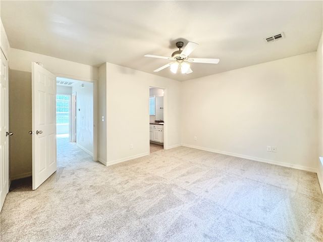 8 Boreland Lane, Bella Vista, AR 72715