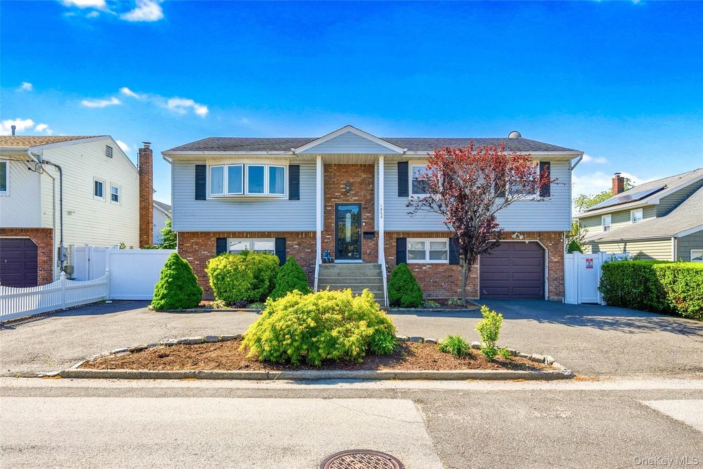 1056 Elizabeth Street 1st Floor, Baldwin, NY 11510