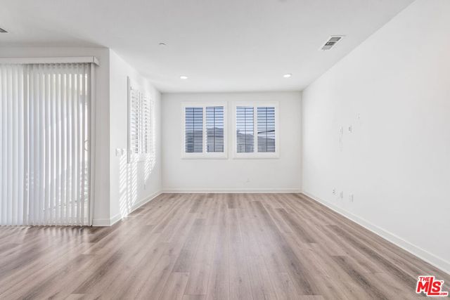 3970 S Oasis Paseo 222, Ontario, CA 91761