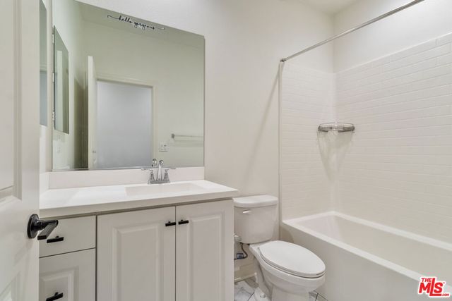 3970 S Oasis Paseo 222, Ontario, CA 91761