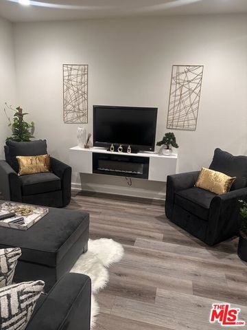 3970 S Oasis Paseo 222, Ontario, CA 91761