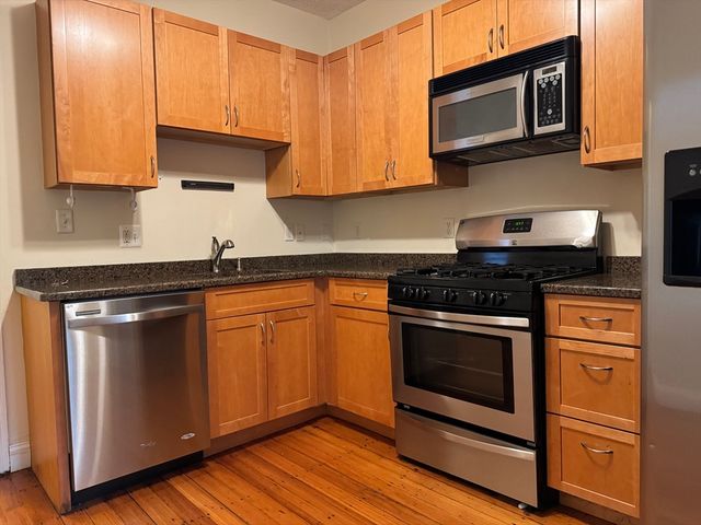 9 Kenney St 1, Boston, MA 02130