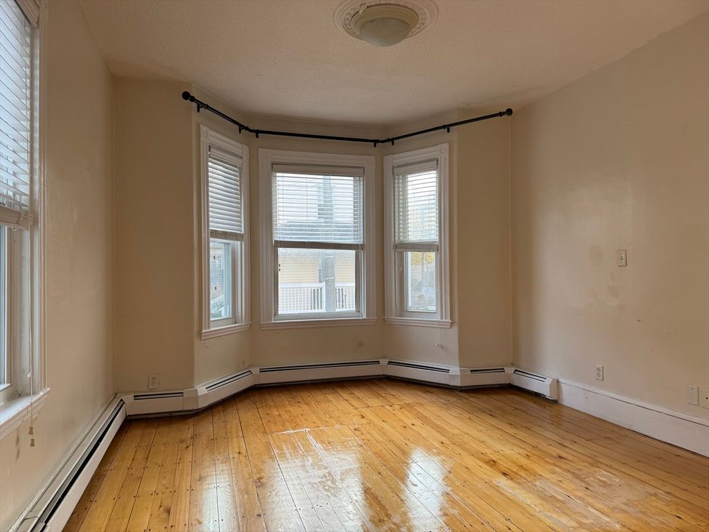 9 Kenney St 1, Boston, MA 02130
