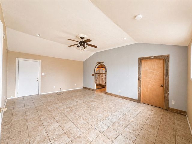 403 Staples St, Alice, TX 78332
