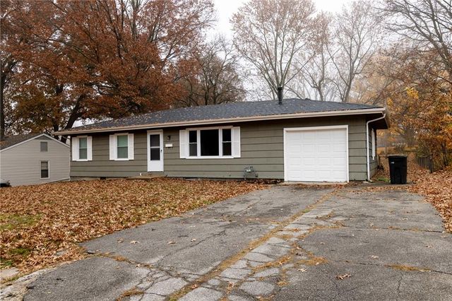 10803 E 60 Terrace, Raytown, MO 64133