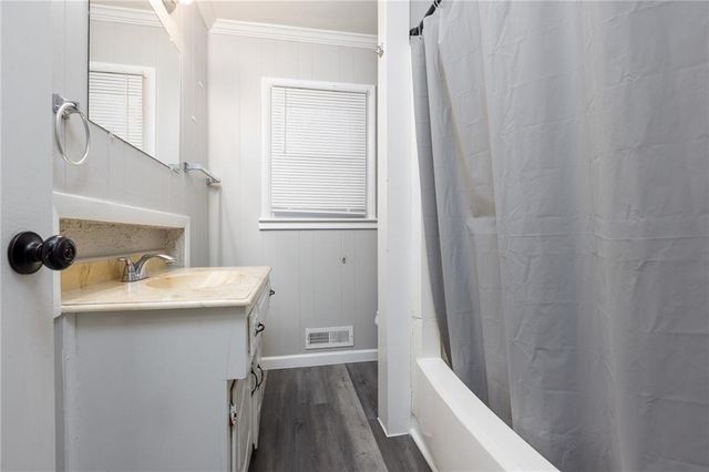 10803 E 60 Terrace, Raytown, MO 64133