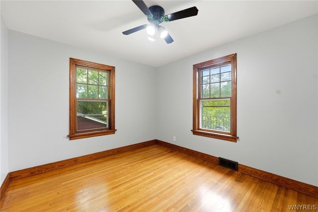 4245 Highland Parkway, Hamburg, NY 14219