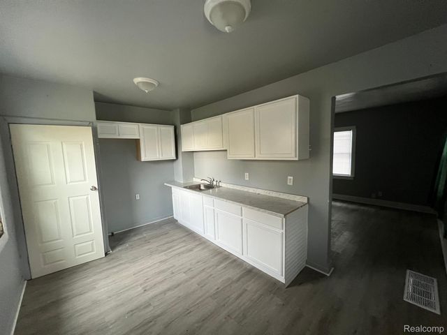 13763 SPARLING Street, Detroit, MI 48212