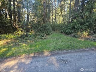1 xx E Sunset Hill Road N, Shelton, WA 98584