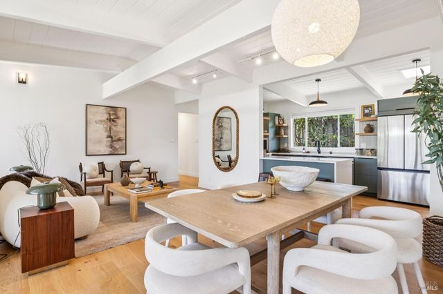 711 Del Ganado Rd, San Rafael, CA 94903