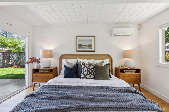 711 Del Ganado Rd, San Rafael, CA 94903