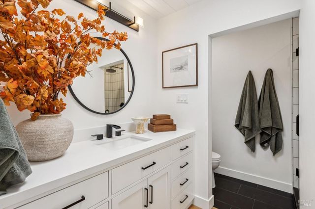 711 Del Ganado Rd, San Rafael, CA 94903