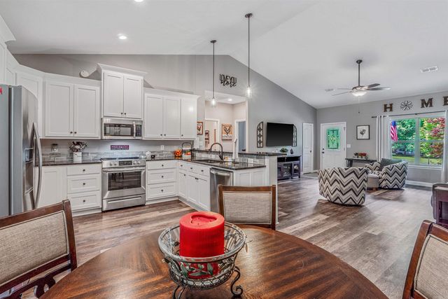 846 Sweetwater Drive, Ward, AR 72176