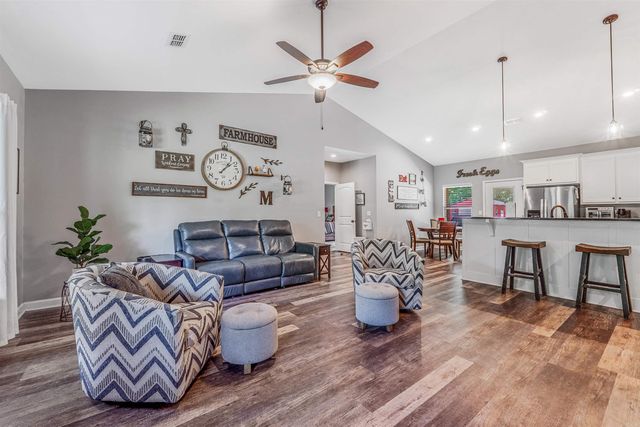 846 Sweetwater Drive, Ward, AR 72176