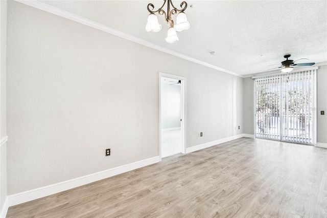 18001 RICHMOND PLACE DRIVE 1223, Tampa, FL 33647