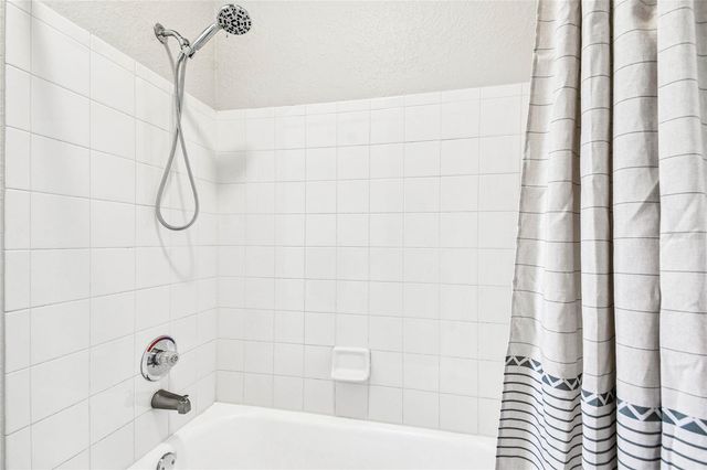 18001 RICHMOND PLACE DRIVE 1223, Tampa, FL 33647