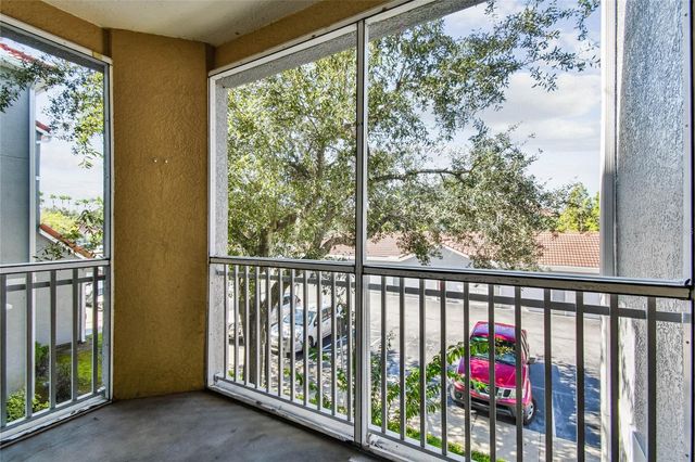 18001 RICHMOND PLACE DRIVE 1223, Tampa, FL 33647