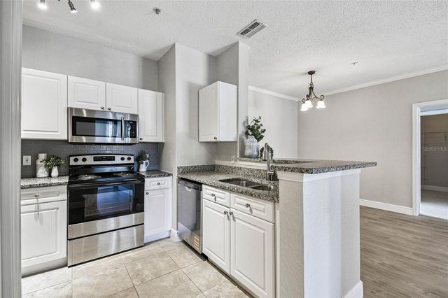 18001 RICHMOND PLACE DRIVE 1223, Tampa, FL 33647