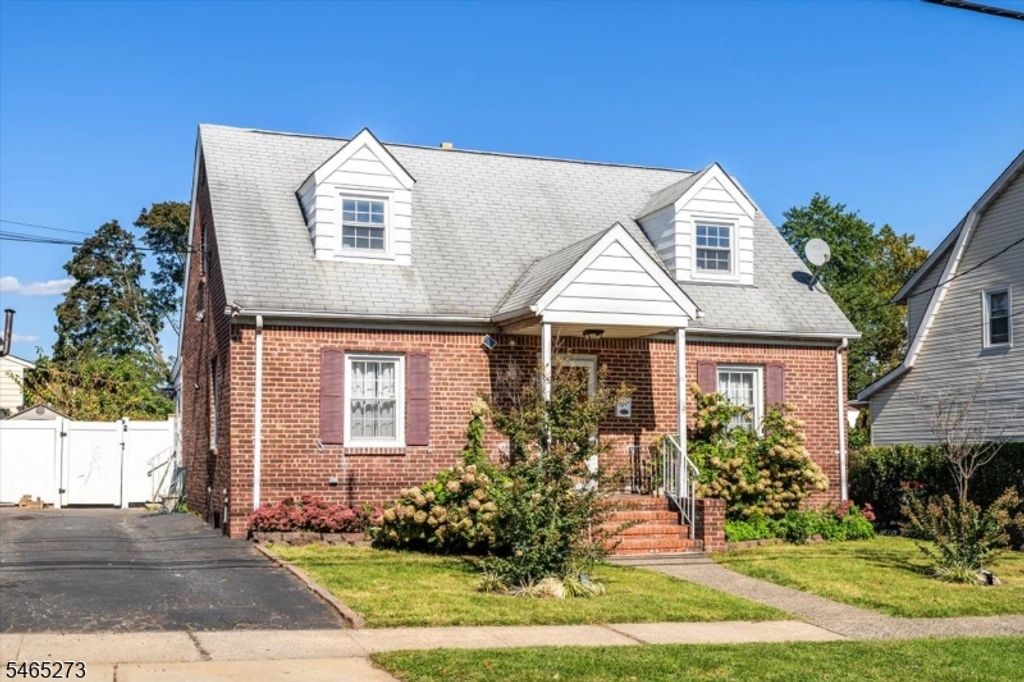54 Hancox Ave, Nutley Twp., NJ 07110 — photo 2