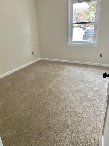 25 Kenilworth Road, Goose Creek, SC 29445